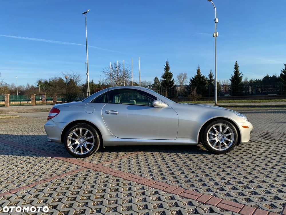 Mercedes-Benz SLK 350 7G-TRONIC - 28