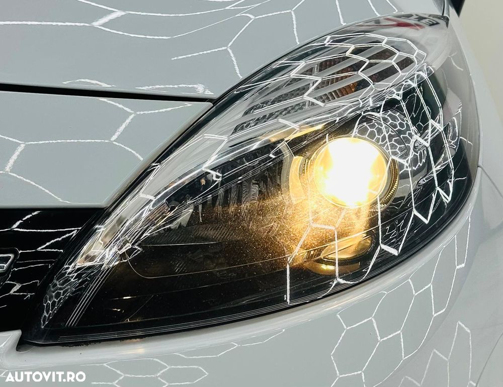 Renault Grand Scenic ENERGY dCi 110 INTENS - 11