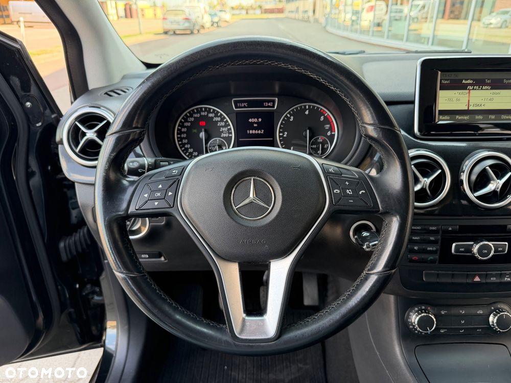 Mercedes-Benz Klasa B 180 d BlueEFFICIENCY Edition - 35
