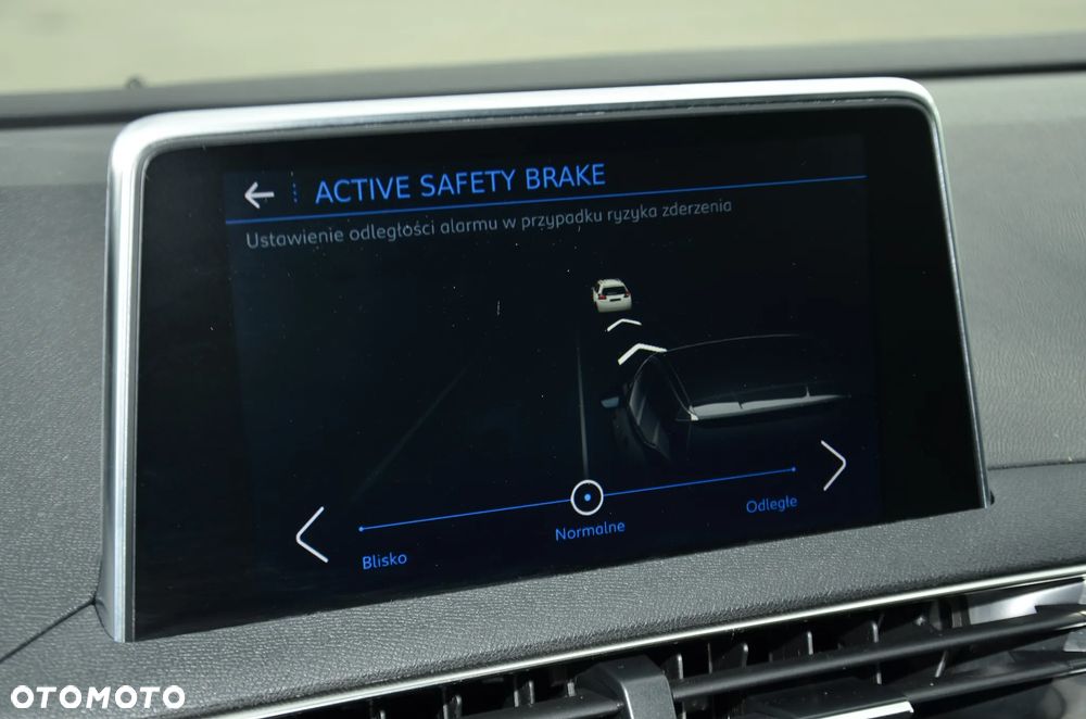 Peugeot 3008 PureTech 130 Stop & Start GPF EAT8 Allure - 35