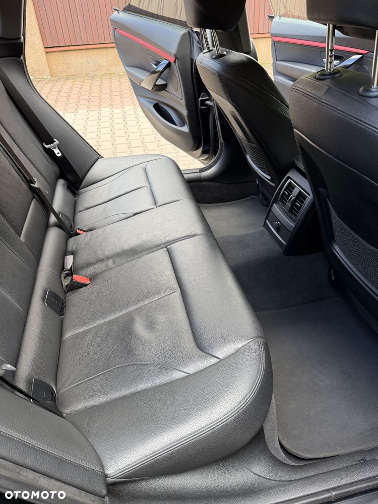 BMW 3GT 320d Sport Line - 16