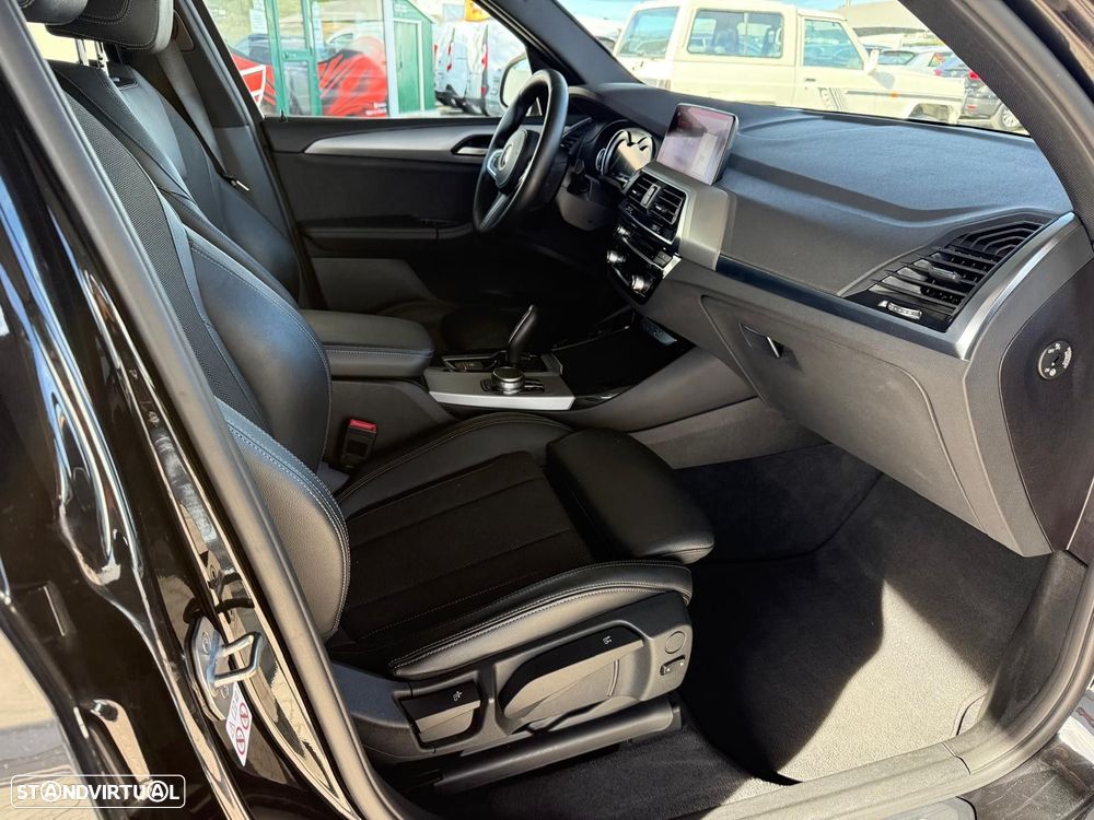 BMW X3 18 d sDrive Auto - 23