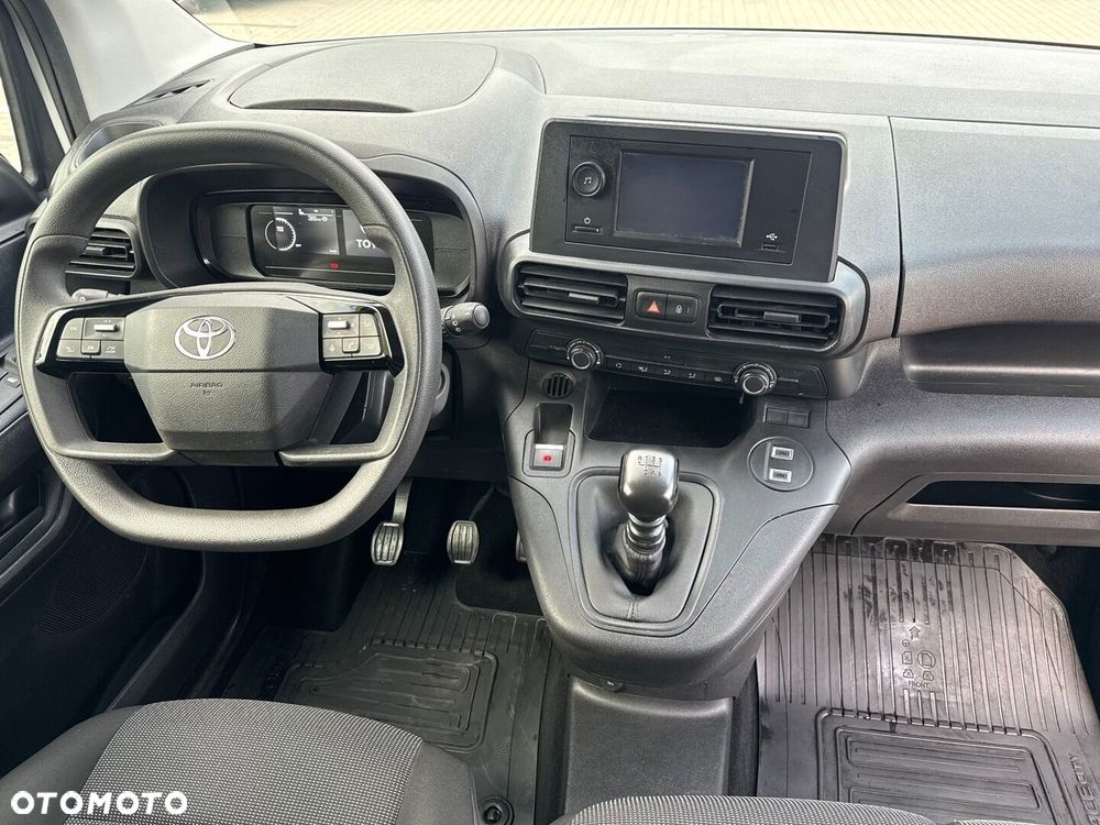 Toyota PROACE CITY - 13