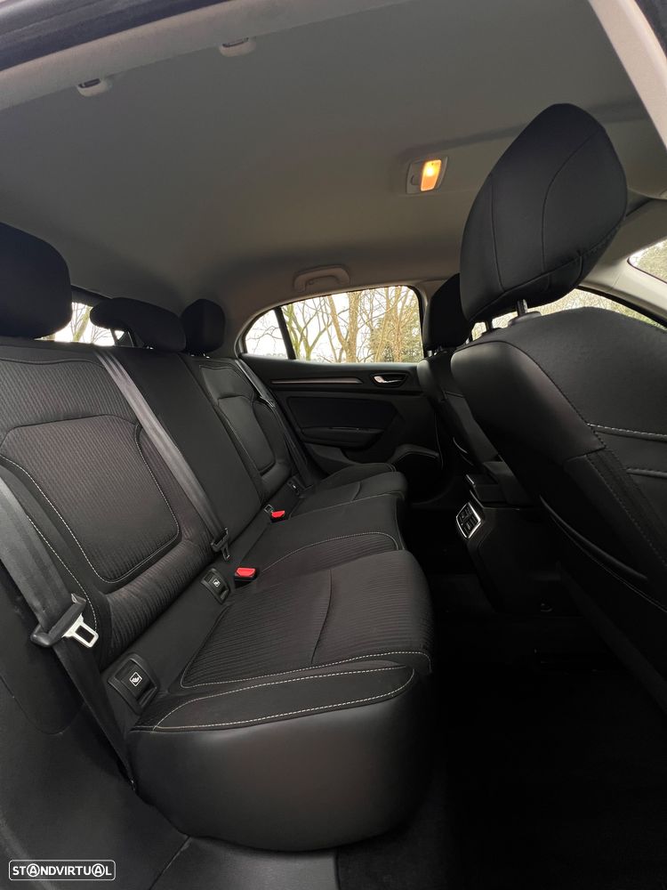 Renault Mégane BLUE dCi 115 ZEN - 12