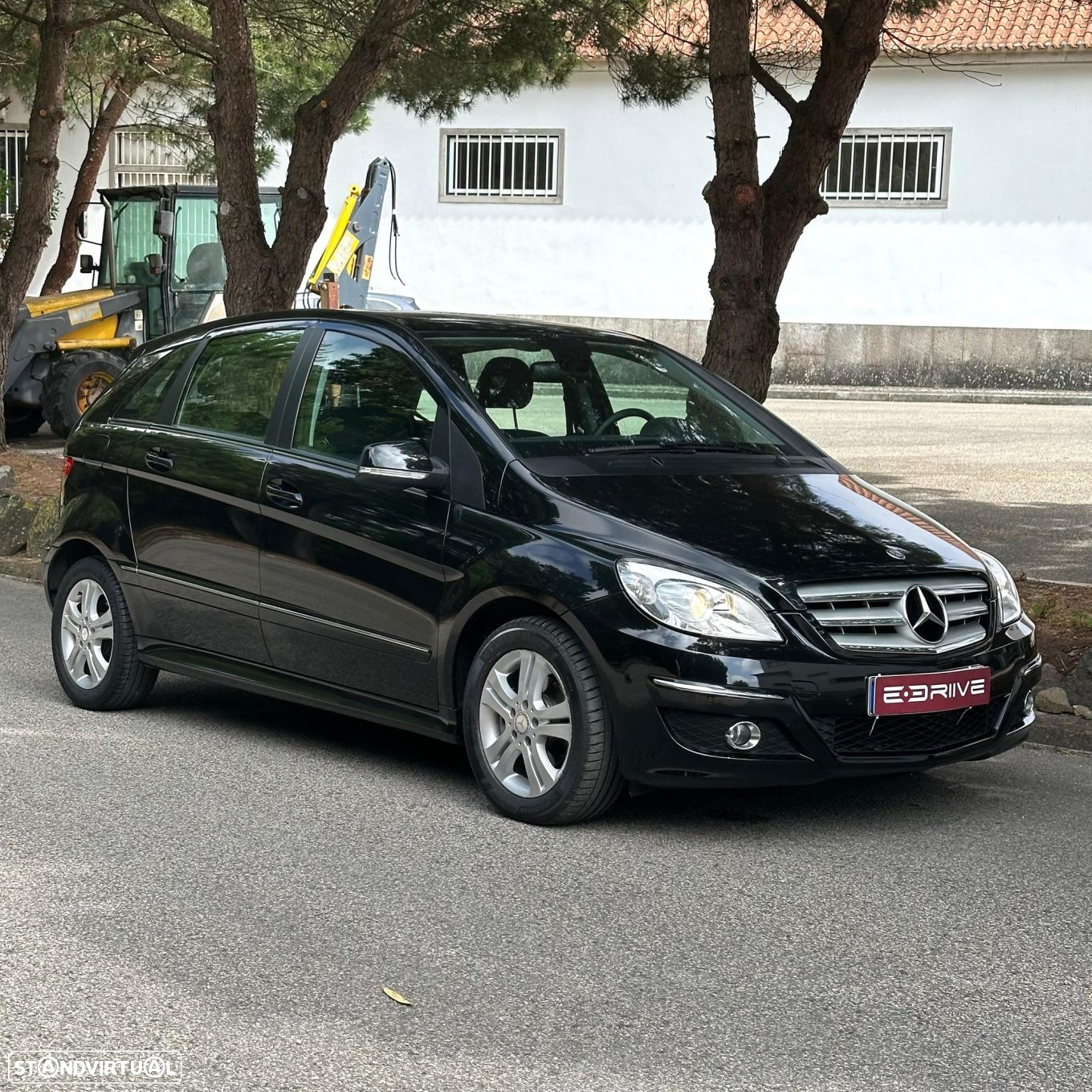 Mercedes-Benz B 180 - 4