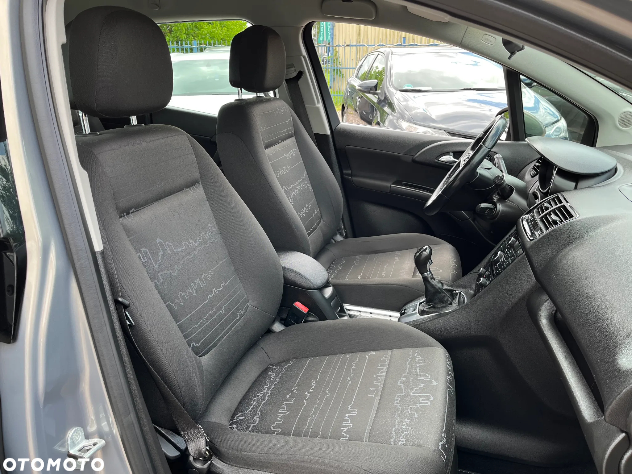 Opel Meriva - 26