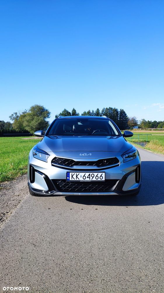 Kia XCeed 1.5 T-GDI M - 3