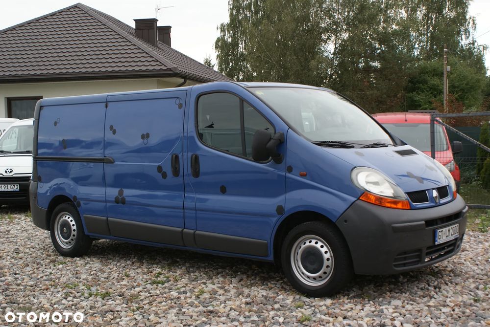 Renault Trafic - 1