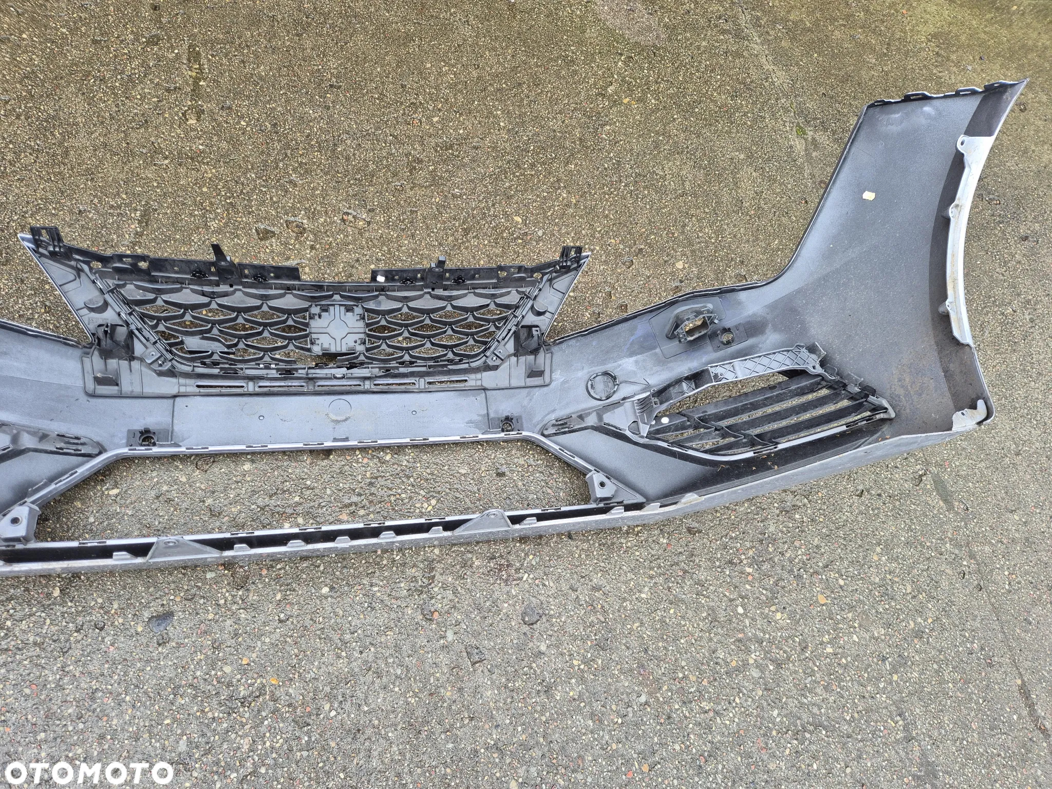 Seat Leon 3 III CUPRA lifting 17- zderzak przedni kratka grill 5F - 9