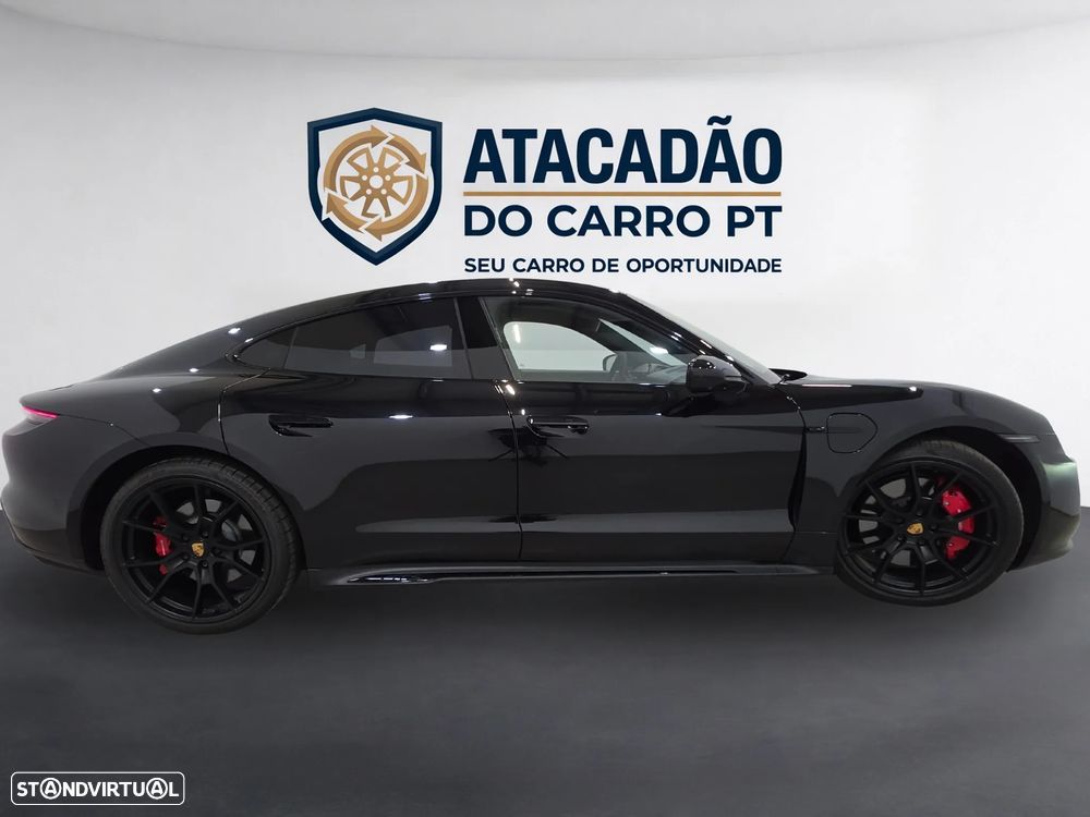 Porsche Taycan GTS - 4