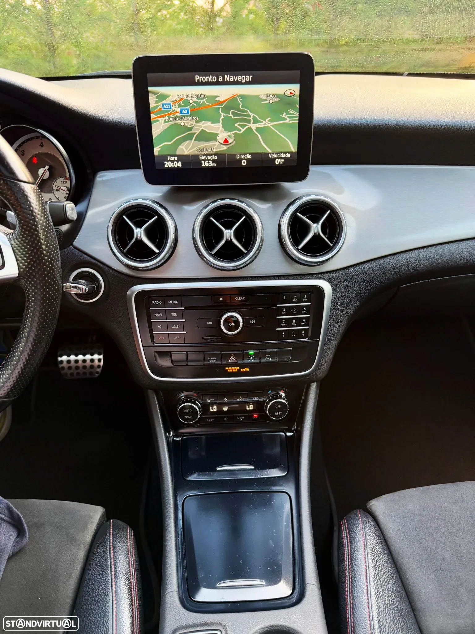 Mercedes-Benz GLA 220 CDI 7G-DCT AMG Line - 13