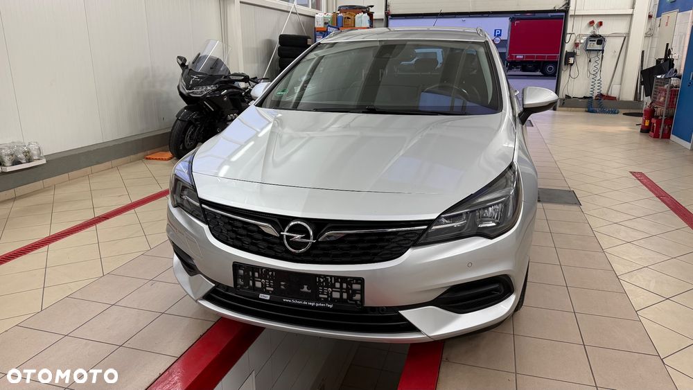 Opel Astra 2020 photo 3