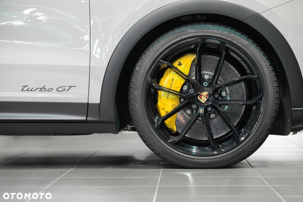 Porsche Cayenne Turbo GT - 28