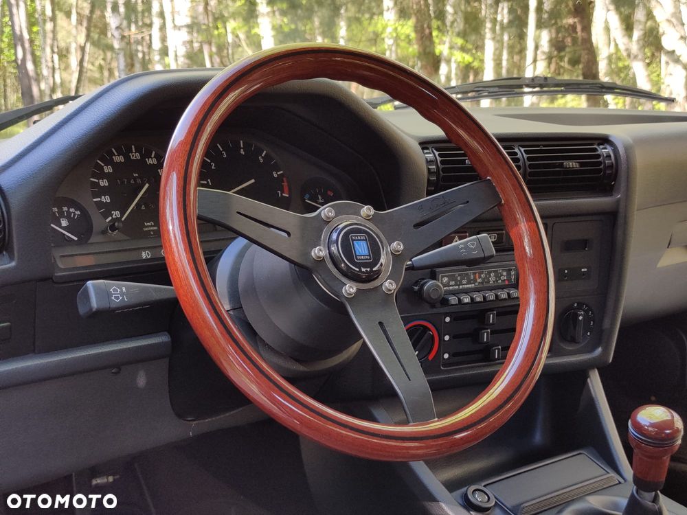 BMW Seria 3 - 13