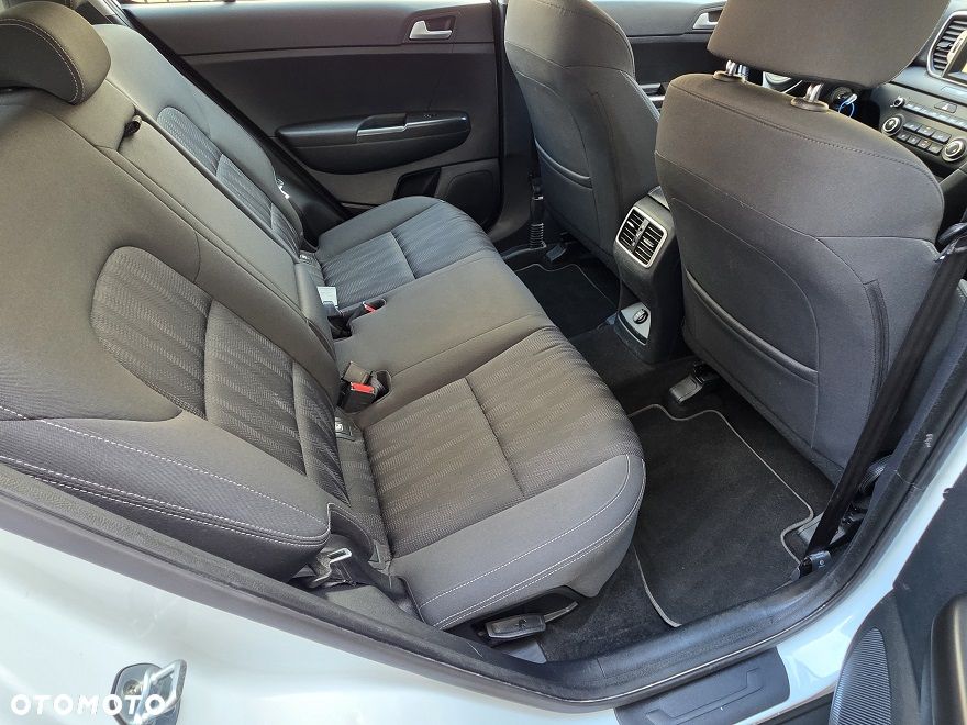 Kia Sportage 1.6 GDI L Business Line Plus 2WD - 18