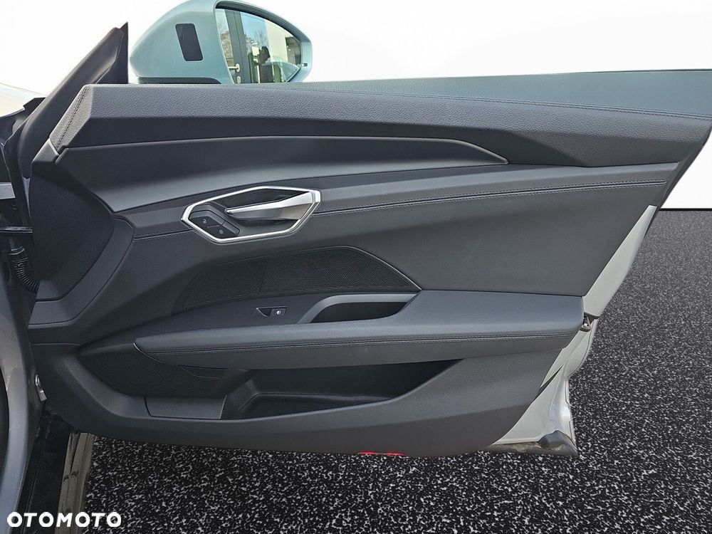 Audi e-tron GT - 25