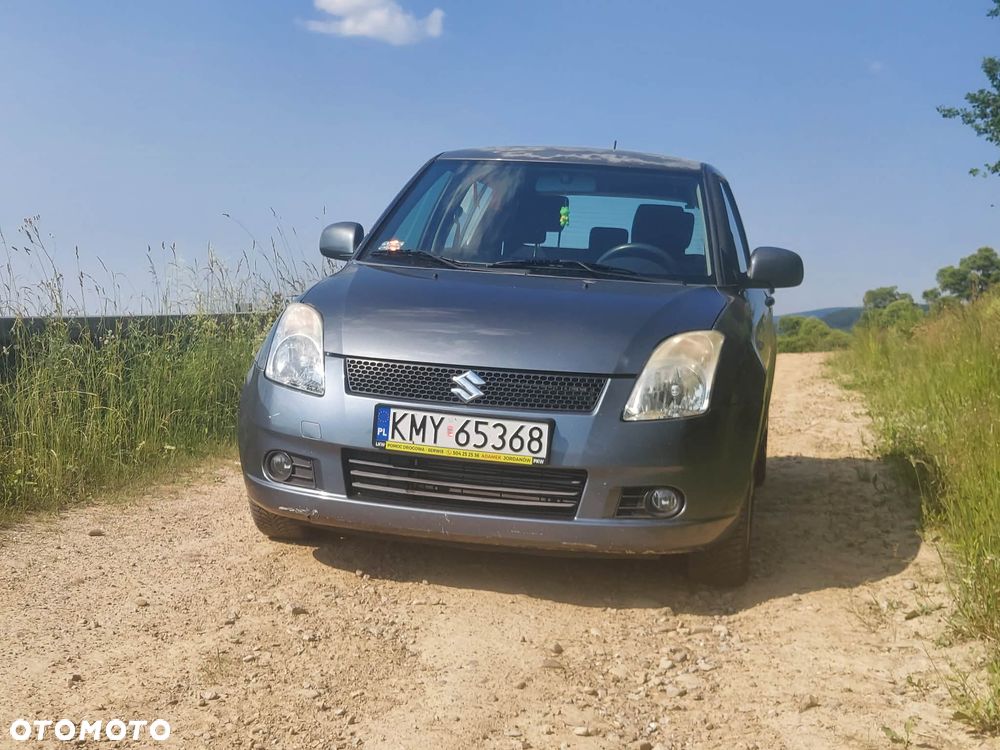 Suzuki Swift 1.3 GS / Premium 4WD - 4