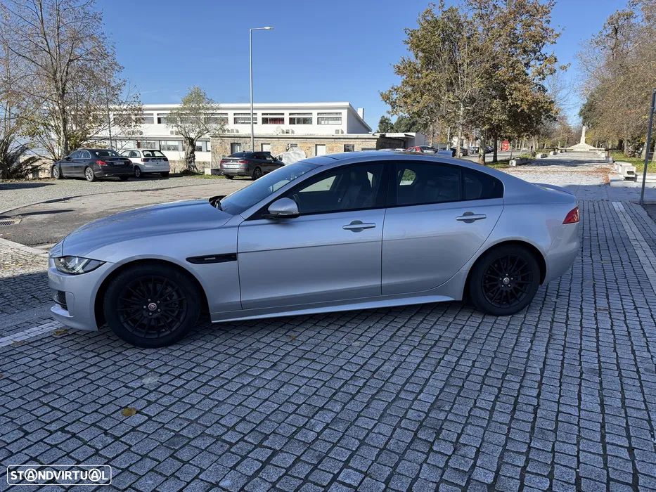 Jaguar XE 2.0 D R-Sport Aut. - 1