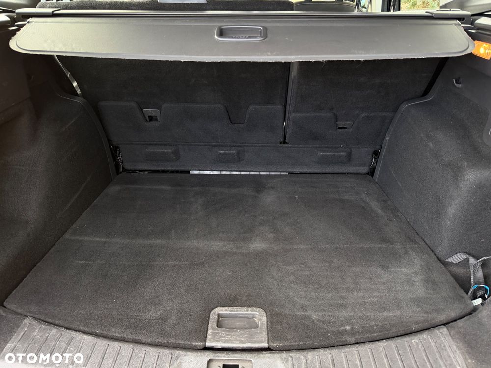 Ford Kuga 2.0 TDCi 4WD Titanium Plus - 30