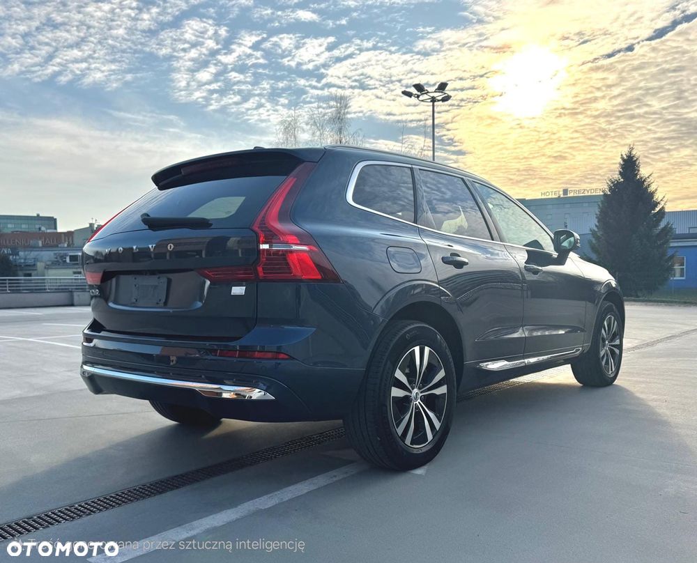 Volvo XC 60 T6 Plug-In Hybrid AWD Inscription - 36