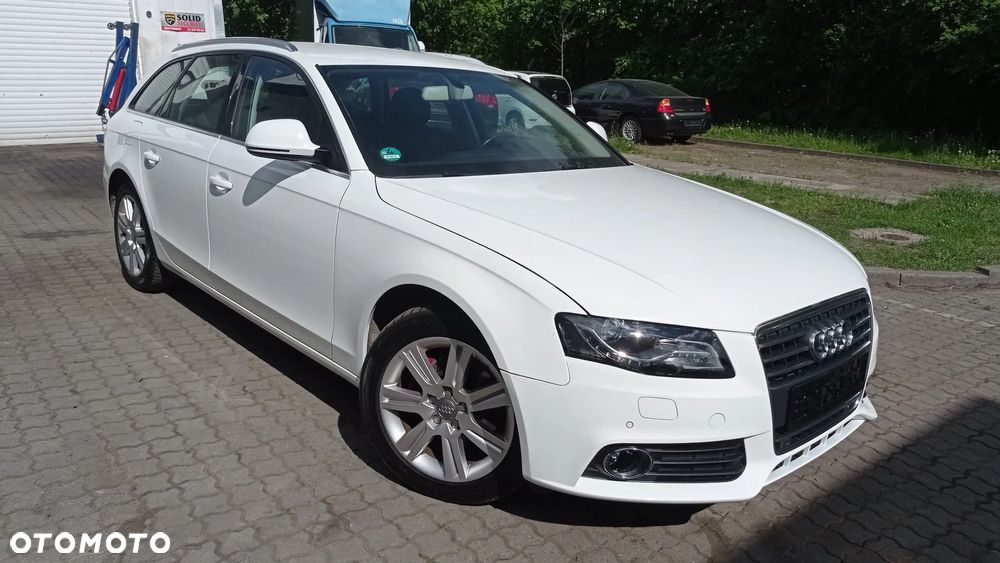 Audi A4 Avant 2.0 TFSI Attraction - 3