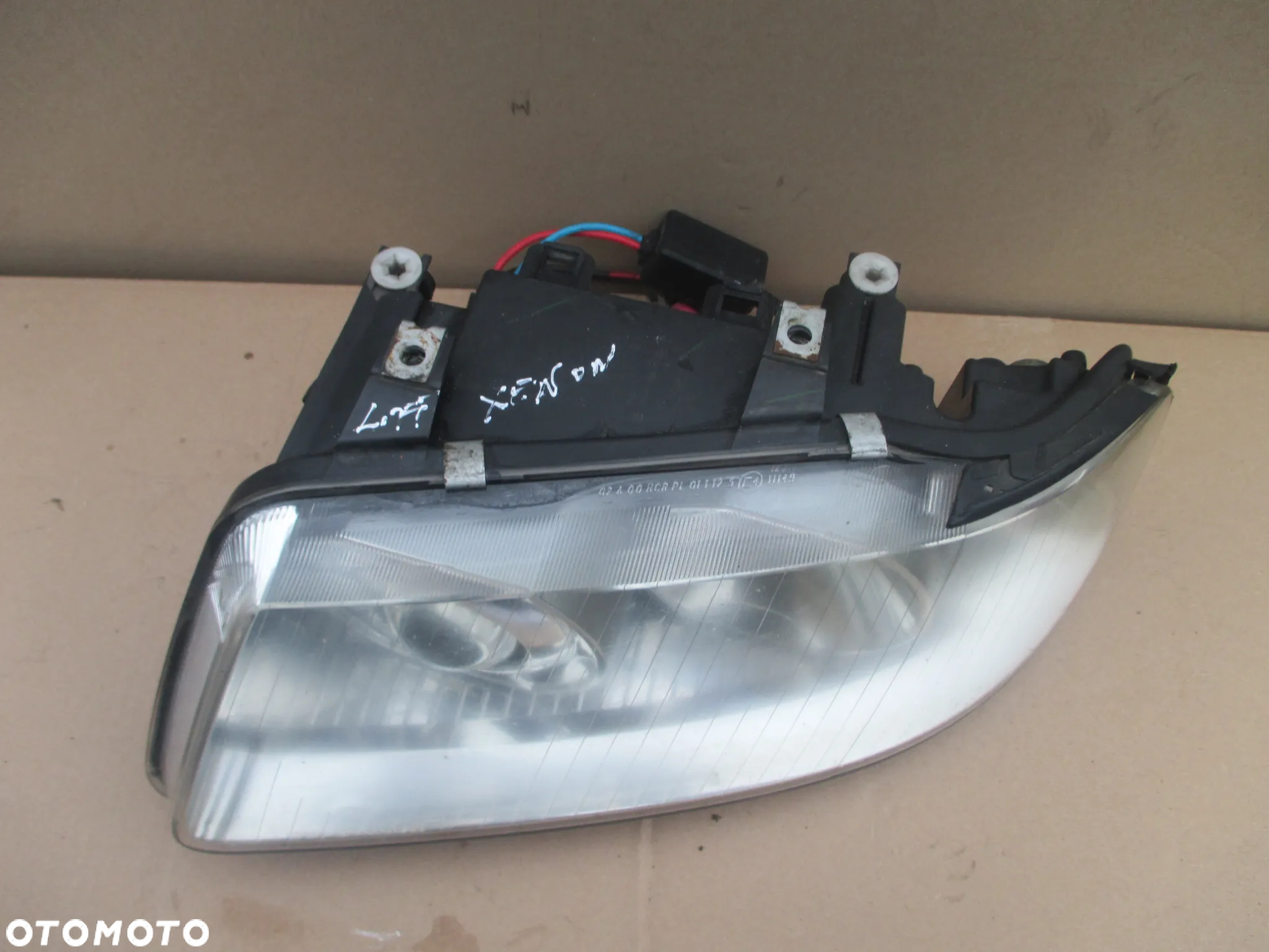 Lampa lewa Audi A3 8l LIFT XENON EUROPA - 2
