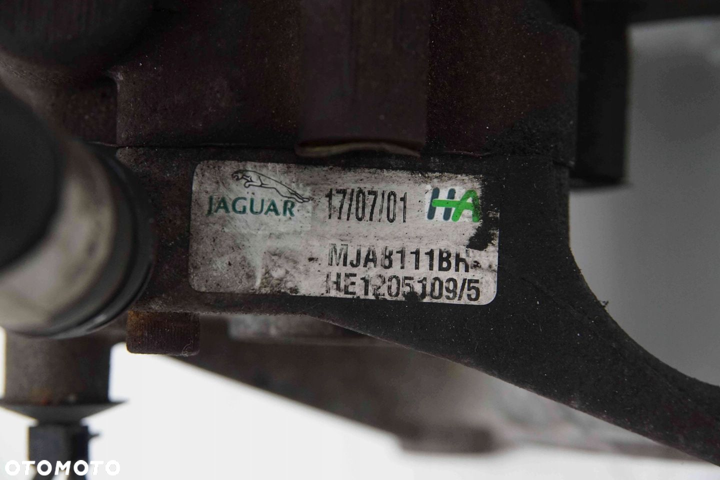 POMPA WSPOMAGANIA JAGUAR 4.0 XK8 XKR X100 01r LIFT MJA8111BH 76t/km - 5