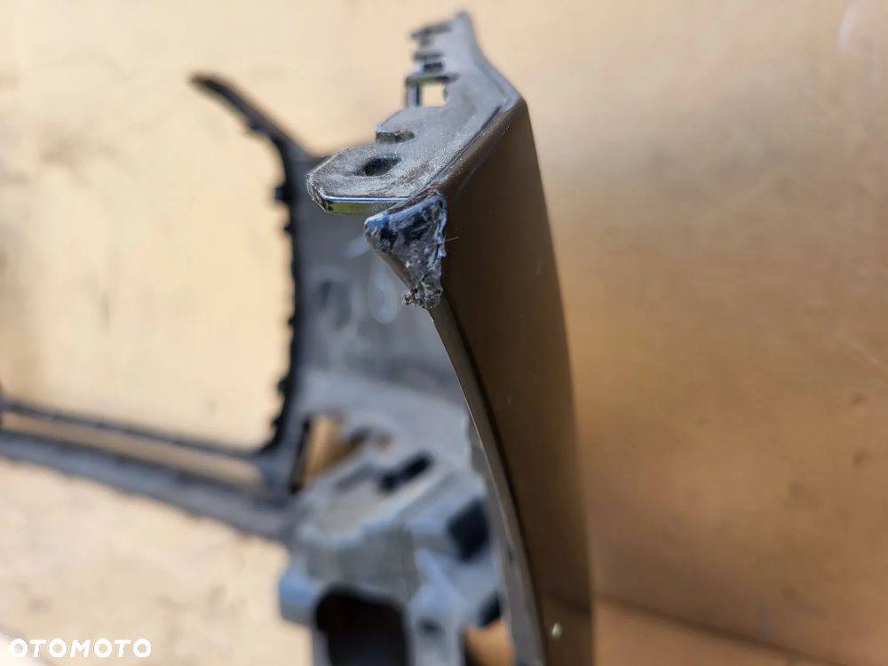 ZDERZAK PRZEDNI PRZOD AUDI A1 8X LIFT - 12