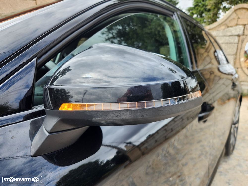 Audi A4 Avant 40 TDI S line S tronic - 14