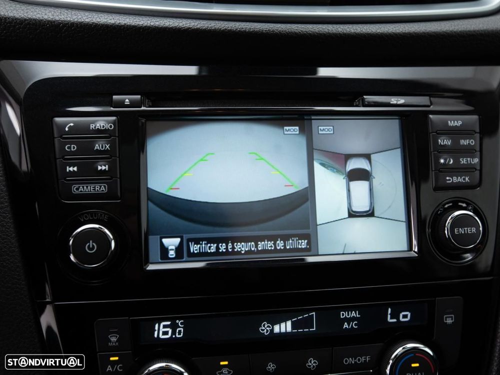 Nissan Qashqai 1.5 dCi N-Connecta - 21