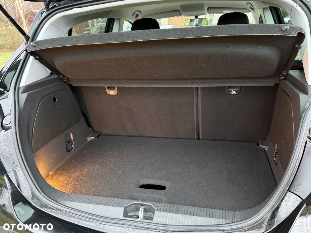 Opel Corsa 1.4 Enjoy - 8