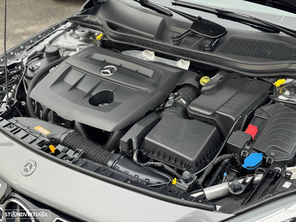 Mercedes-Benz GLA 180 d 7G-DCT AMG Line - 33