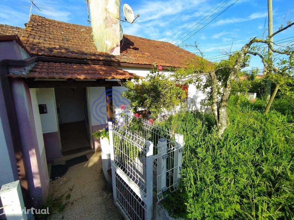 Moradia T2+1 com terreno e poço pronta para habitar em Ferreira do Zêz - Grande imagem: 4/27