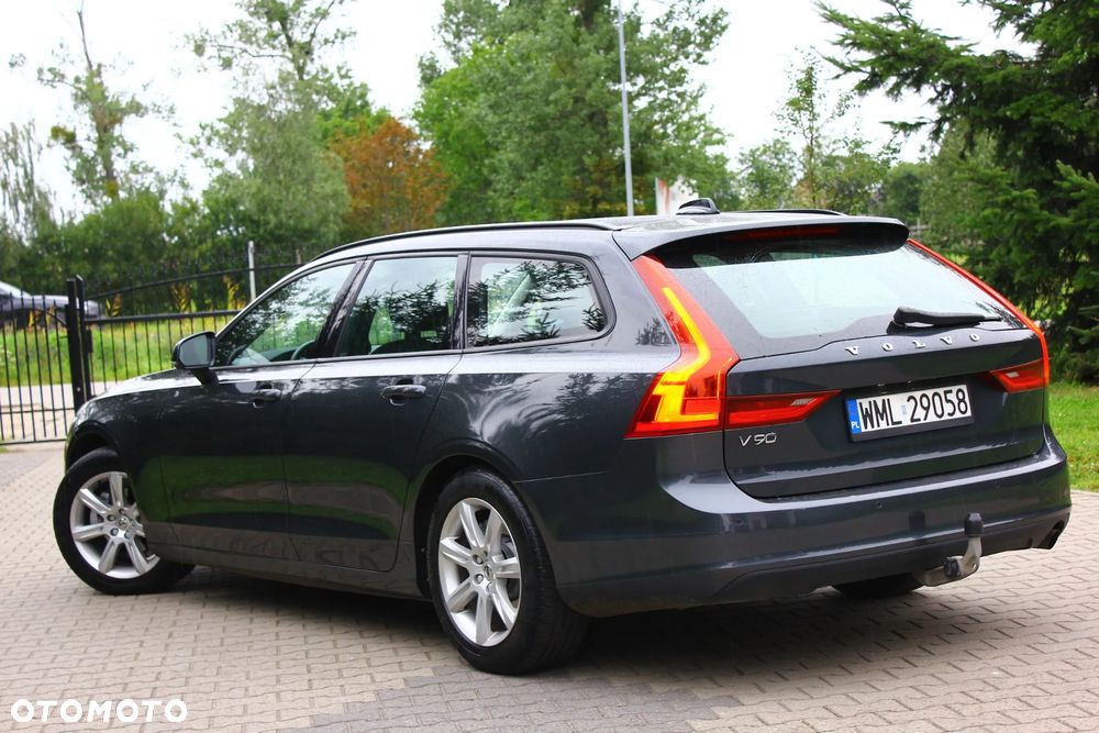 Volvo V90 D3 Momentum - 3