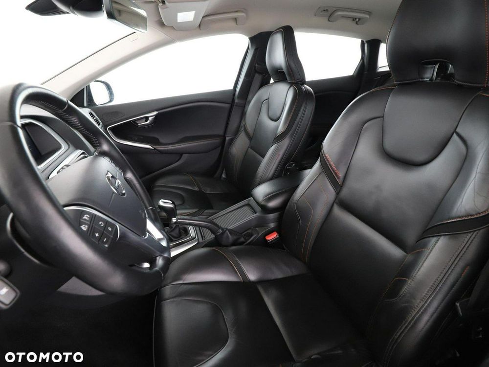 Volvo V40 Cross Country D2 Ocean Race - 13