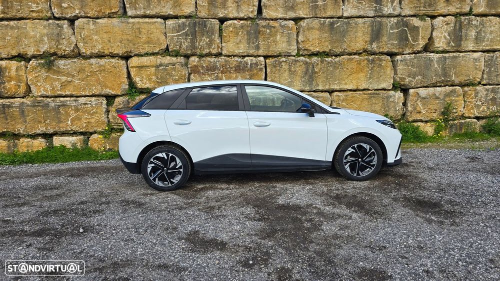 MG MG4 64 kWh Comfort - 4