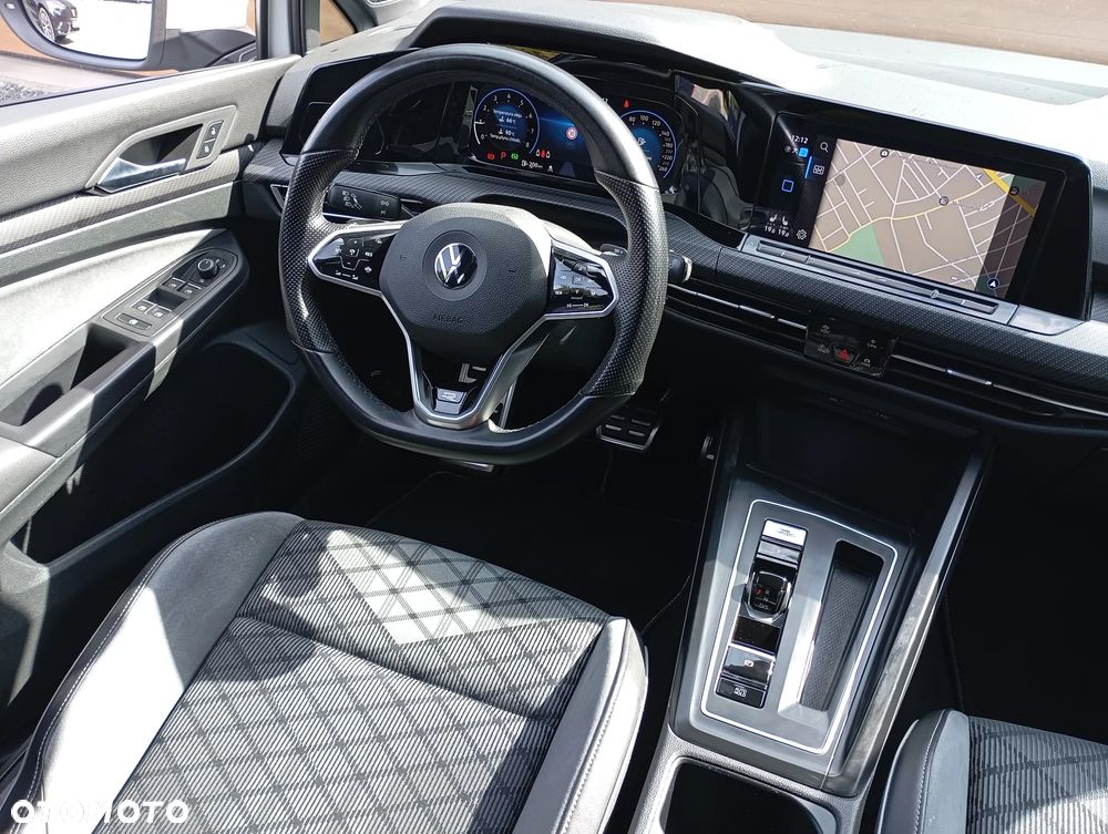 Volkswagen Golf 1.5 eTSI OPF DSG R-Line - 5