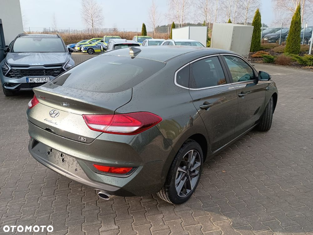 Hyundai i30 1.5 T-GDI 48V Smart DCT - 4