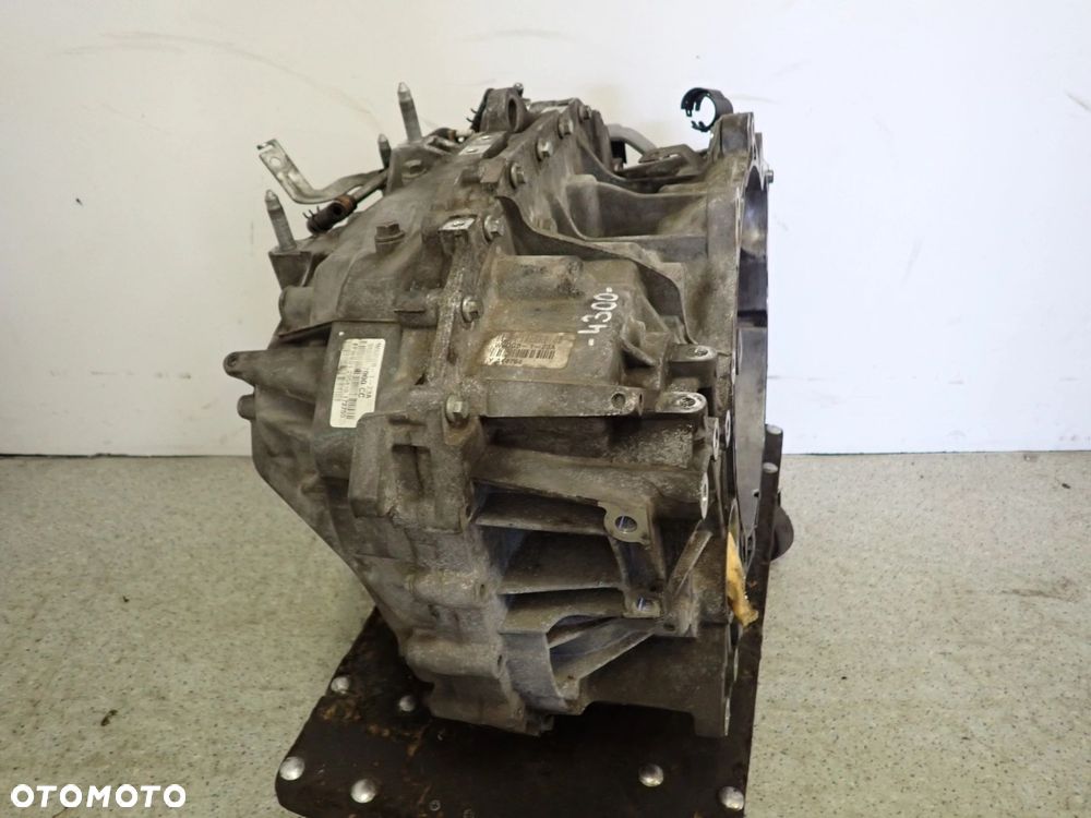 MITSUBISHI OUTLANDER II 2.2 DID 06- SKRZYNIA BIEGÓW AUTOMATYCZNA - 7