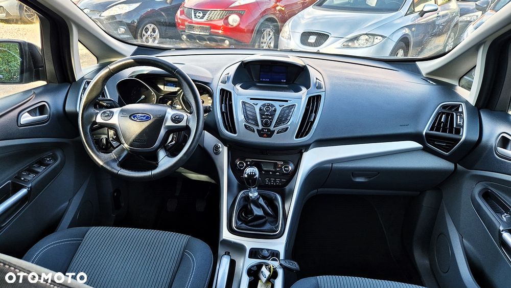 Ford C-MAX 1.6 EcoBoost Titanium - 35