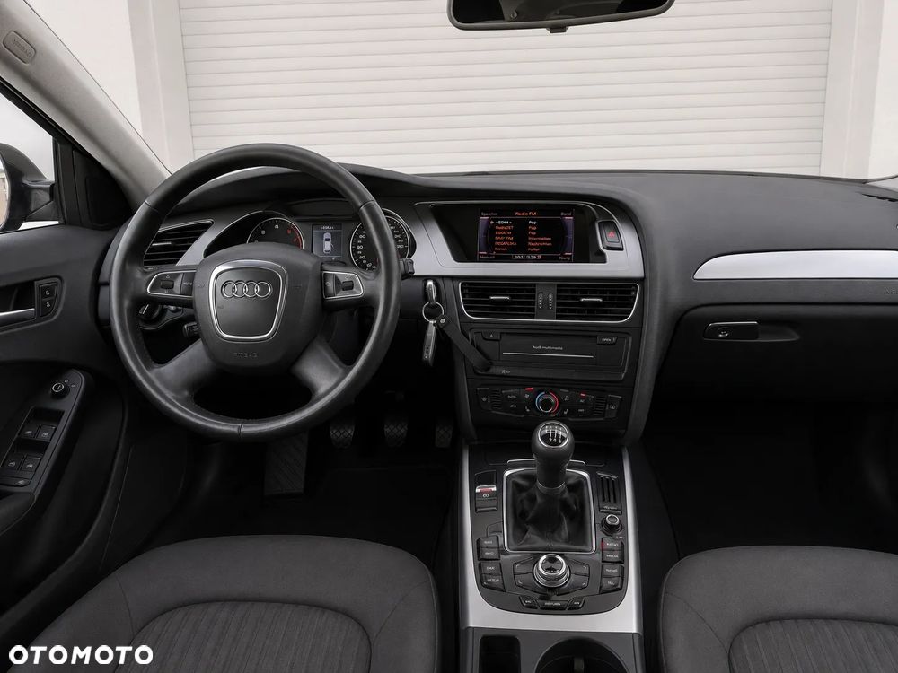 Audi A4 Avant 2.0 TDI DPF Attraction - 20