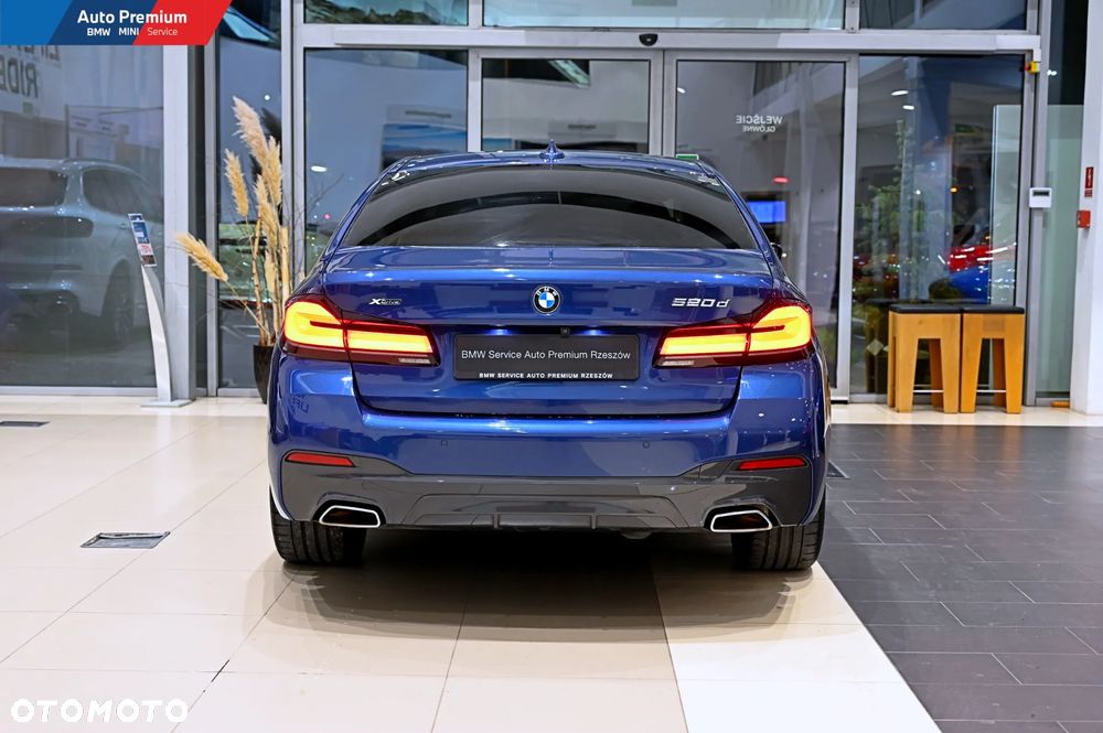 BMW Seria 5 520d xDrive M Sport sport - 19