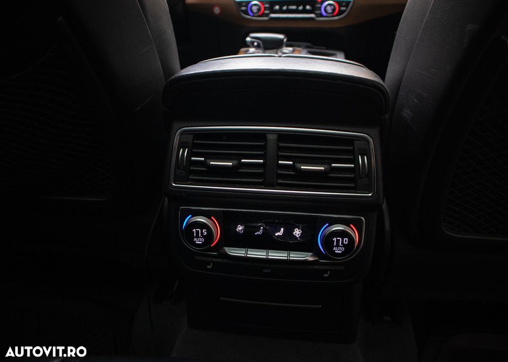 Audi Q7 3.0 ultra TDI Quattro Tiptronic - 25