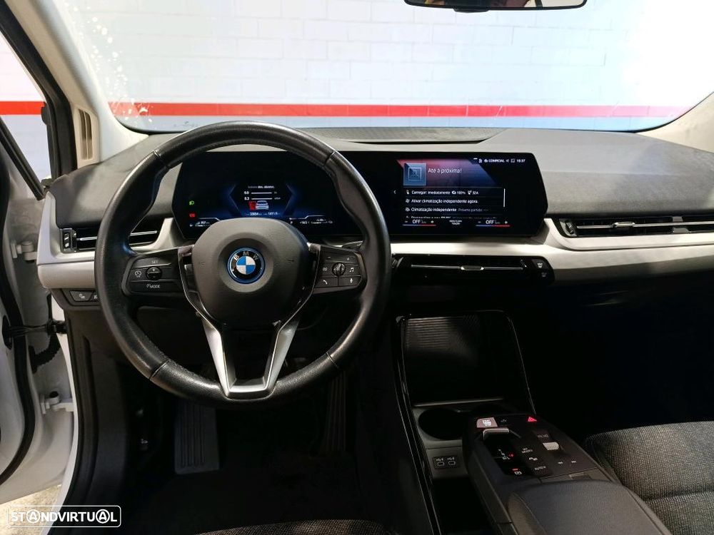 BMW 225xe Active Tourer e xDrive - 8