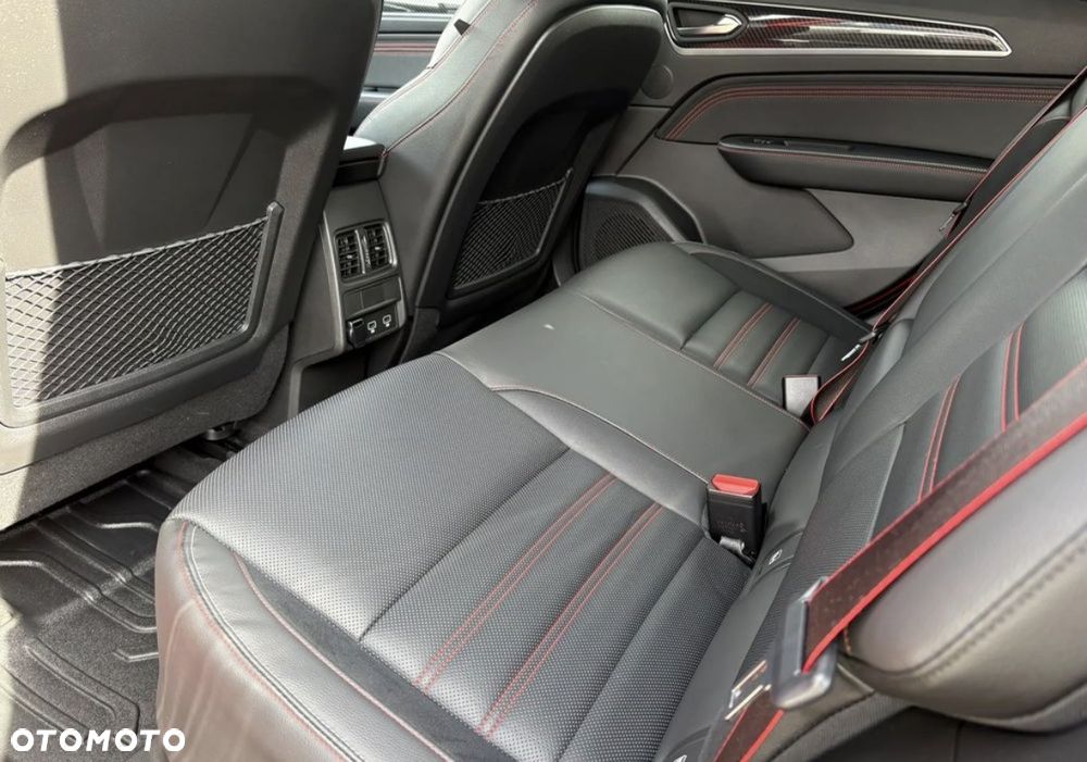 Renault Arkana 1.3 TCe mHEV R.S Line EDC - 21