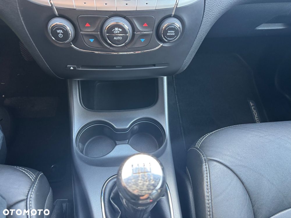 Fiat Freemont 2.0 Multijet Urban - 37