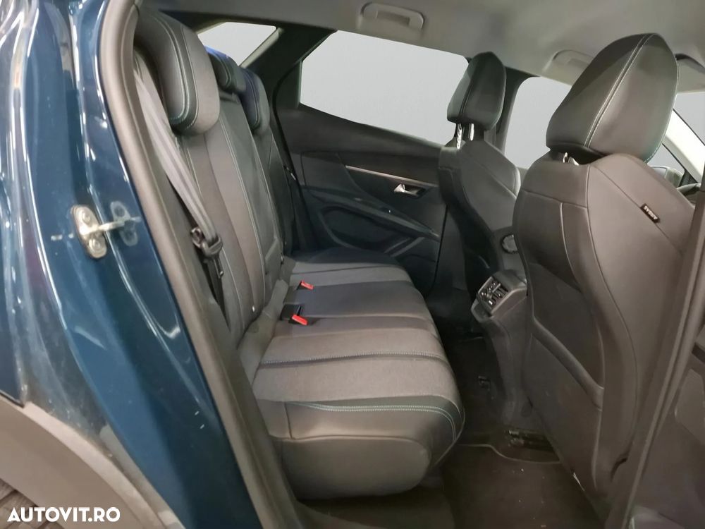 Peugeot 3008 1.5 BlueHDI S&S EAT8 Allure - 8