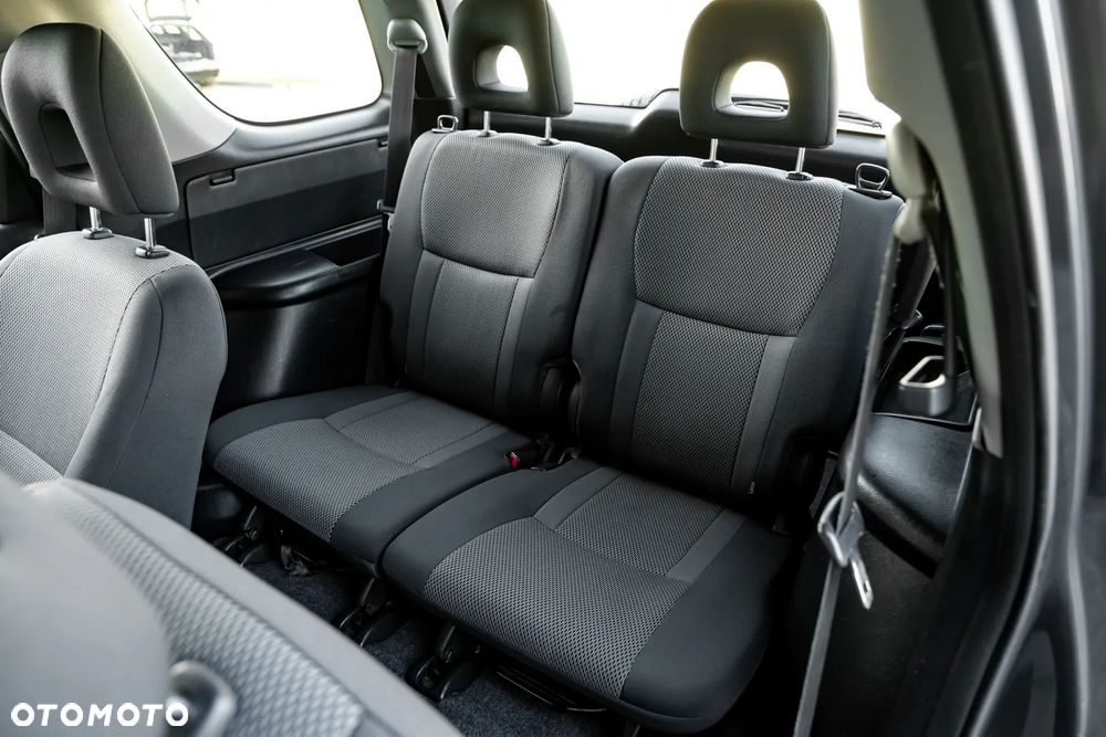 Toyota RAV4 2.0 VVT-i Sol - 12