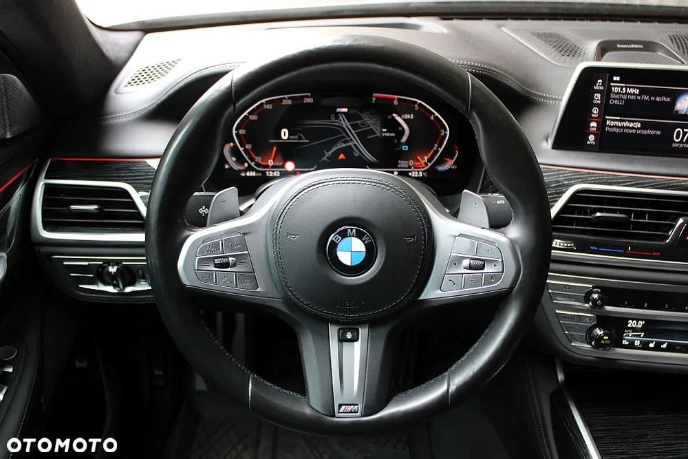 BMW Seria 7 750Li xDrive sport - 20