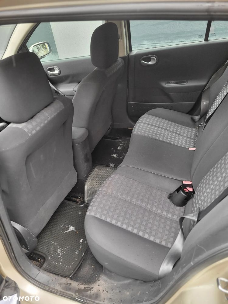 Renault Megane - 5